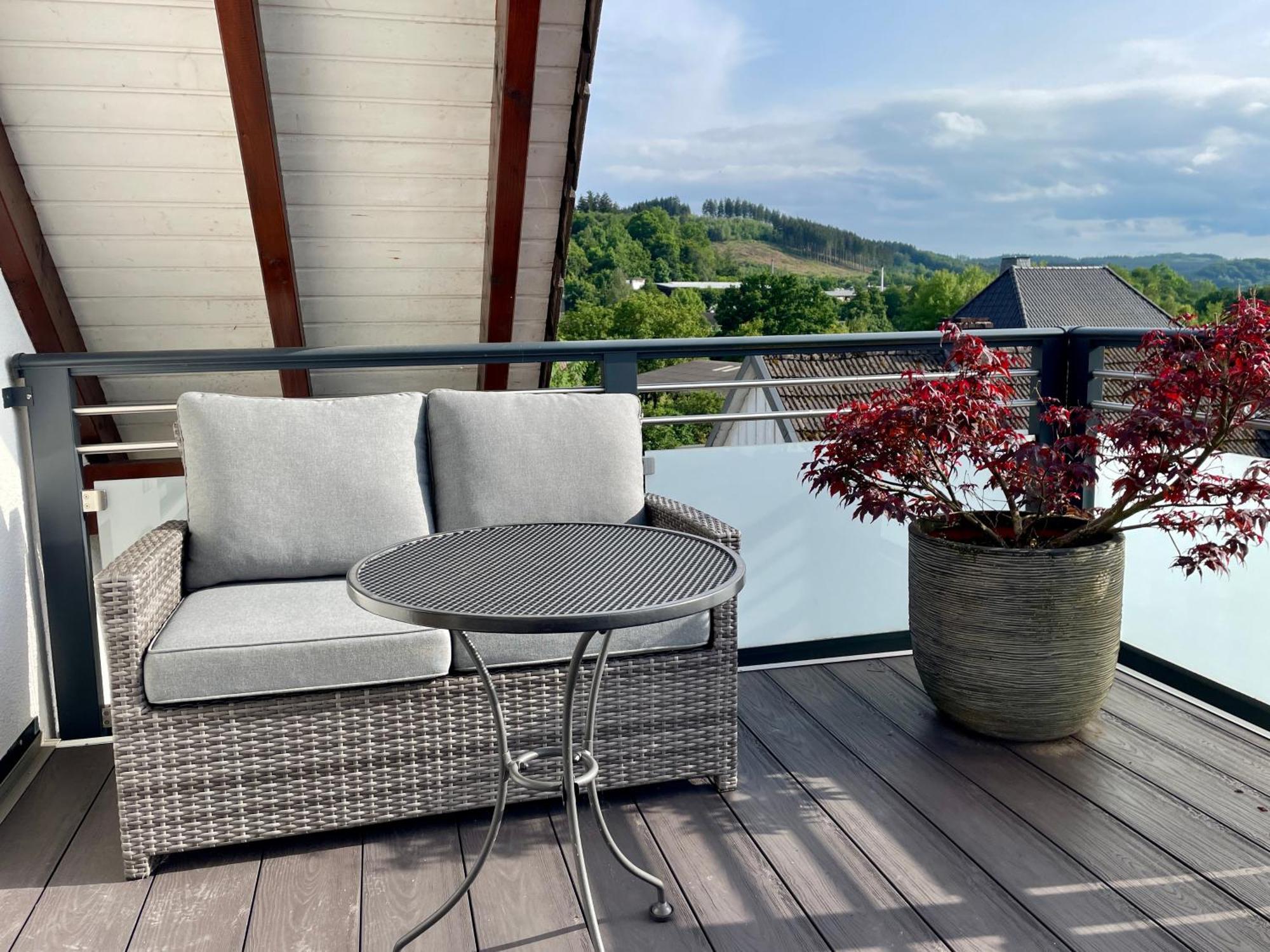 Moderne Ferienwohnung Mit Sonnenbalkon In Fretter Finnentrop ภายนอก รูปภาพ