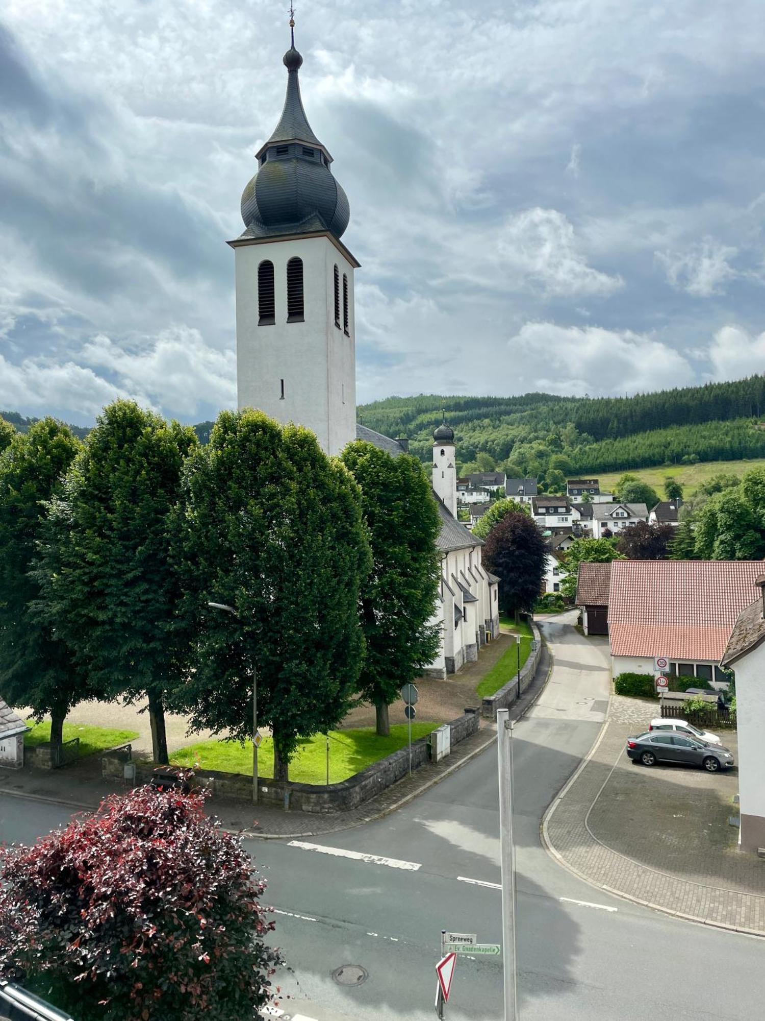 Moderne Ferienwohnung Mit Sonnenbalkon In Fretter Finnentrop ภายนอก รูปภาพ